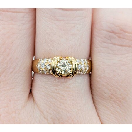 Ring Pave .35ct Round Diamond .40ctw Accent Diamonds 18ky sz6.75 3.33g 125030057