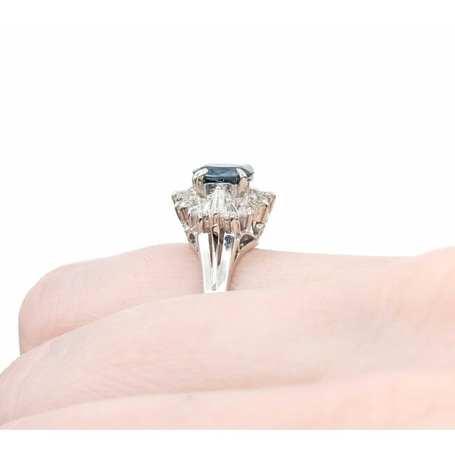 Ring Cocktail 0.54ctw Round & Baguette Diamonds 1.03ct Teal/Blue Sapphire 900pt 14.8x11.5mm sz6.25 6.35g 125030091