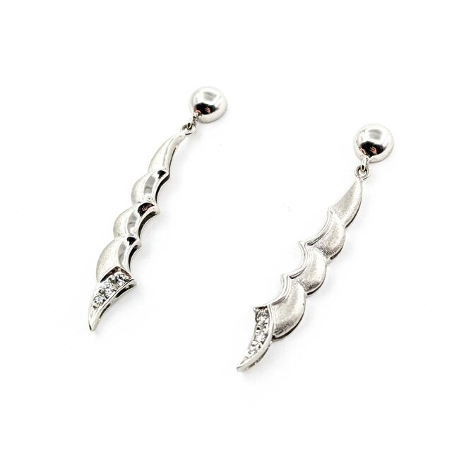 Earrings Dangle .10ctw Round Diamonds 18kw 1.5x.25" 6.15g 125030108