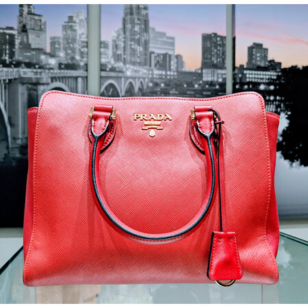Handbag Prada Saffiano Small Tote 125045047