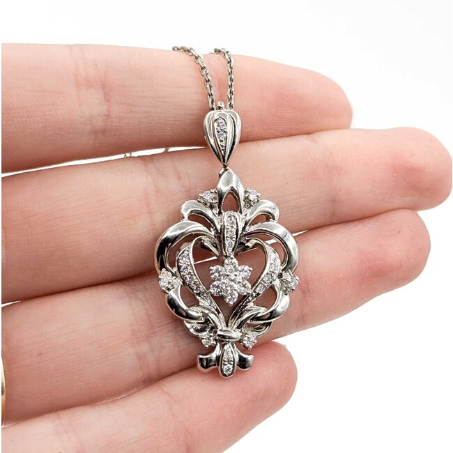Pendant Bouquet 1.5x.9" .50ctw Round Diamonds 900pt 1.4mm 16" 14.76g 125030080
