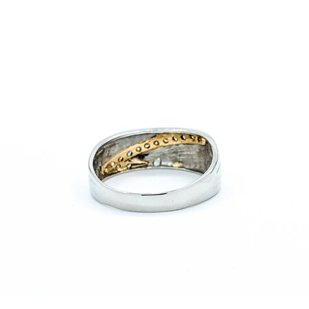 Ring V Shape .14ctw Round Diamonds 900pt 18ky 7.8mm sz9.75 6.03g 125030053