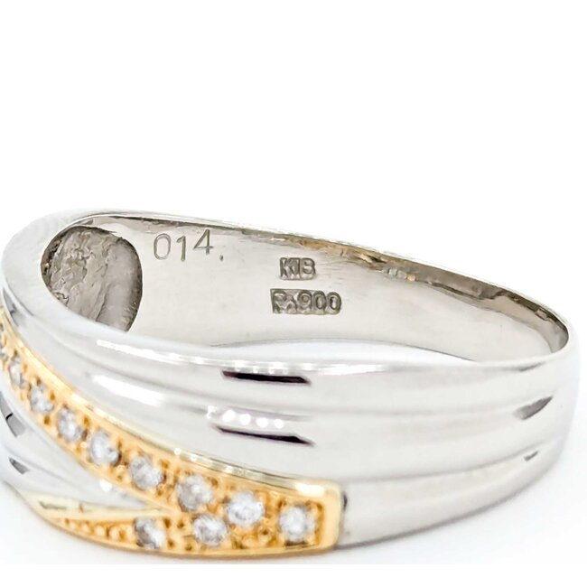 Ring V Shape .14ctw Round Diamonds 900pt 18ky 7.8mm sz9.75 6.03g 125030053
