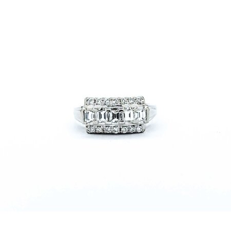 Ring 3-Row .66ctw Baguette & Round Diamonds 900pt 7.8mm sz6.25 5.87g 125030050