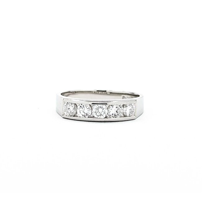 Ring Channel Set 0.62ctw Round Diamonds 900pt 4.4mm sz6.5 4.73g 125030075
