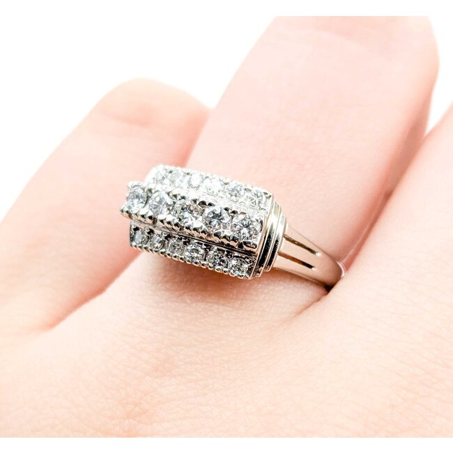 Ring 3-Row, Milgrain 0.50ctw Round Diamonds 900pt 8mm sz6 6.99g 125030062