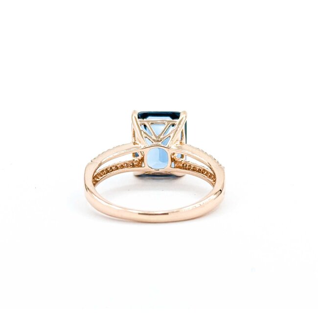 Ring Split Shank .12ctw Round Diamonds 4.00ct London Blue Topaz 14kr Sz6 2.72g 225040027