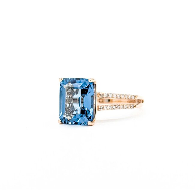 Ring Split Shank .12ctw Round Diamonds 4.00ct London Blue Topaz 14kr Sz6 2.72g 225040027