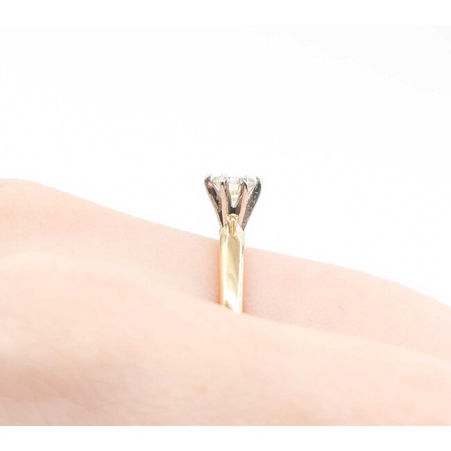 Ring Solitaire .25ct Round Diamond 18ky/Plat Sz7 2.45g 225040012