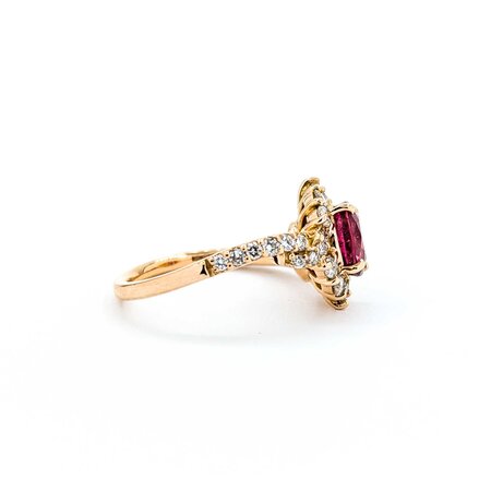 Ring Halo .71ctw Round Diamonds 1.50ct Ruby 18kr sz5.5 4.32g 125030051