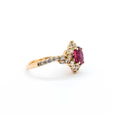 Ring Halo .71ctw Round Diamonds 1.50ct Ruby 18kr sz5.5 4.32g 125030051