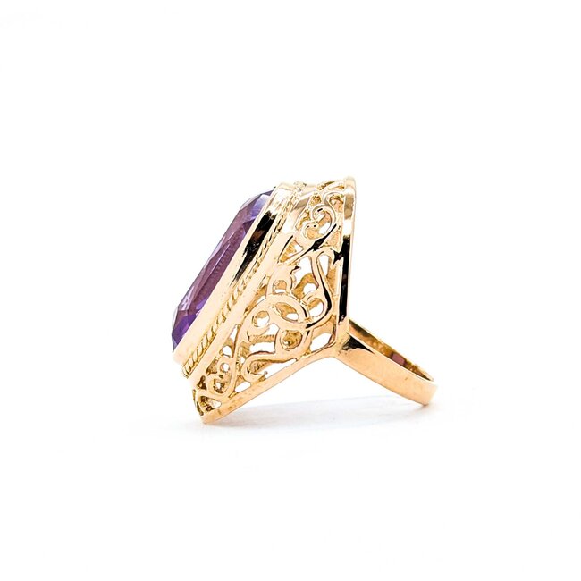 Ring 10ct Syn Sapphire 14kr Sz7 8.09g 225040015