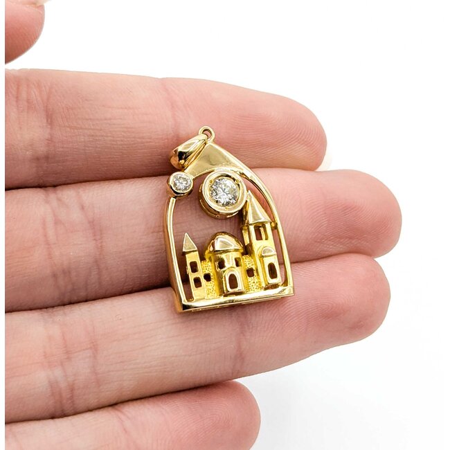 Pendant Mosque .33ctw Round Diamonds 18ky 1.2x.7" 5.6g 125030065