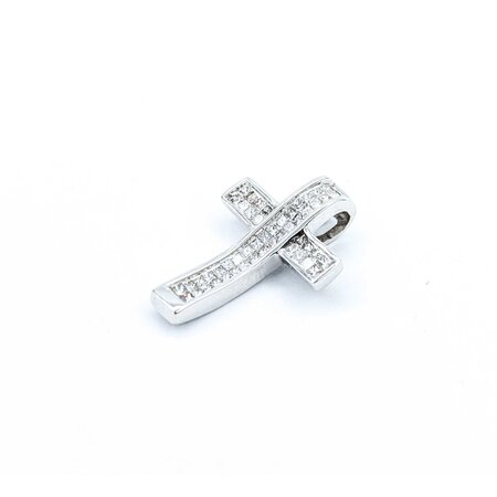 Pendant Cross Invisible Set 0.50ctw Princess Diamonds 18kw .8x.55" 2.17g 125030102
