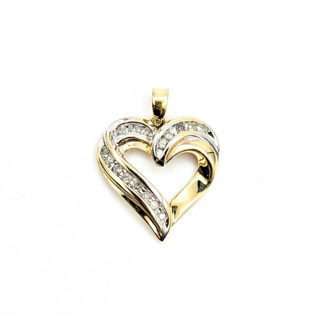 Pendant Heart .20ctw Round Diamonds 10ky 25x20mm 2.03g 225040035