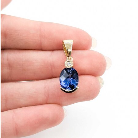 Pendant .08ct Round Diamond 4.5ct Syn Sapphire 14ky 4.29g 225040016