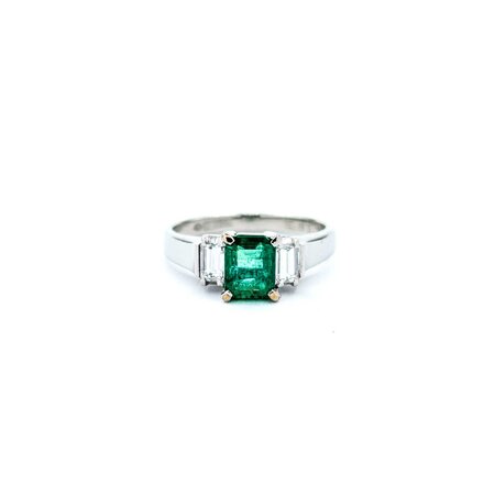 Ring 3-Stone 0.36ctw Baguette Diamonds .83ct Emerald 900pt 6.8mm sz6 4.47g 125030082