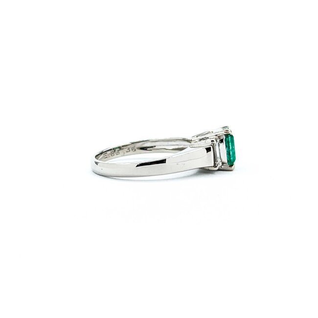 Ring 3-Stone 0.36ctw Baguette Diamonds .83ct Emerald 900pt 6.8mm sz6 4.47g 125030082