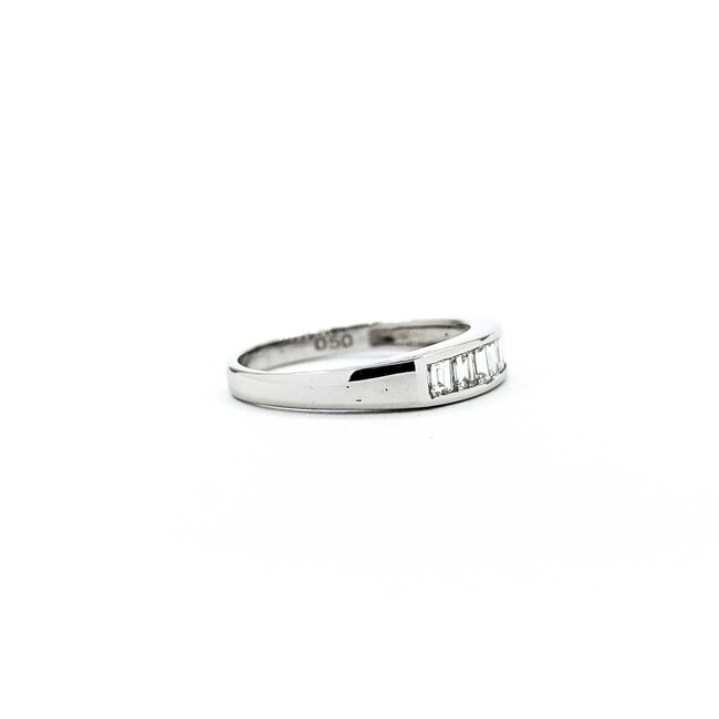 Ring Channel Set .50ctw Baguette Diamonds 900pt 4mm sz6.5 3.22g 125030054