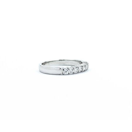Ring Half Bezel 0.33ctw Round Diamonds 900pt 3mm sz5.75 3.96g 125030055