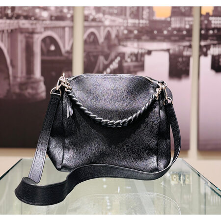 Handbag Louis Vuitton Mahina Babylone Black Chain 125045060