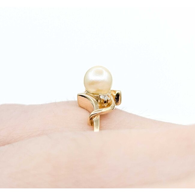 Ring .02ctw Round Diamonds 5mm Pearl 10ky Sz5.5 2.1g 125040030