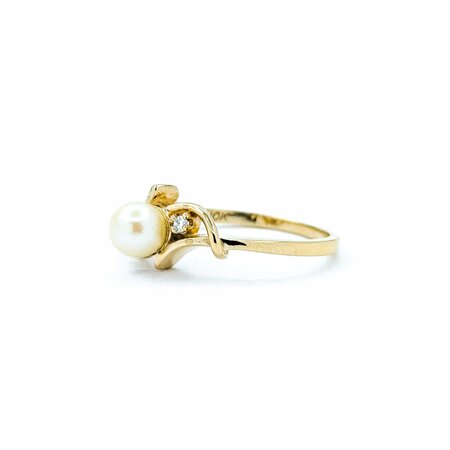 Ring .02ctw Round Diamonds 5mm Pearl 14ky Sz5.5 2.1g 125040030