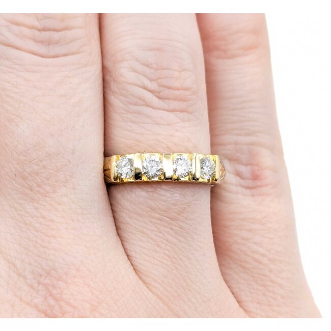 Ring Half Bezel .50ctw Round Diamonds 14ktt 4mm Sz6.5 4.77g 225040047