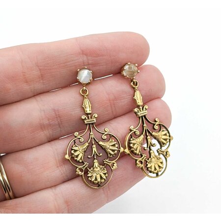 Earrings Fleur De Lis Dangle 5mm Moonstone 14ky 1.6x.8" 8.8g 225040102