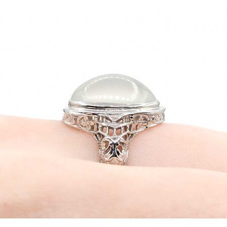 Ring Filigree 11ct Cabochon Moonstone 14kw 18.5x15mm Sz7 4.1g 225040073