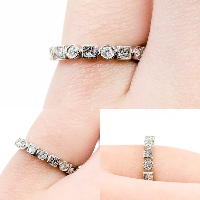 Ring Band .30ctw Round/Princess Diamonds 18kw Sz3.75 2.29g 225040144