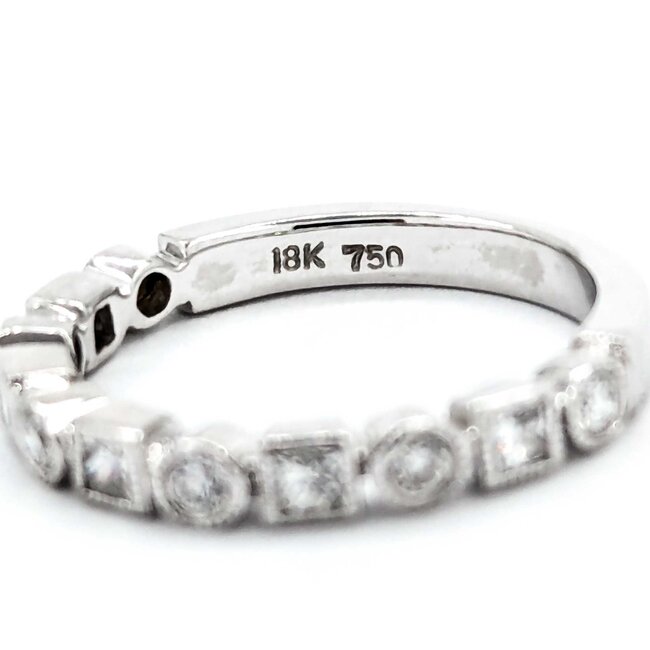 Ring Band .30ctw Round/Princess Diamonds 18kw Sz3.75 2.29g 225040144