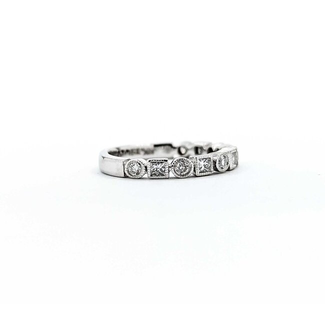 Ring Band .30ctw Round/Princess Diamonds 18kw Sz3.75 2.29g 225040144