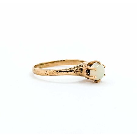 Ring Solitaire .40ct Cabochon Opal 10ky 2.25mm Sz7 2.1g 225040088