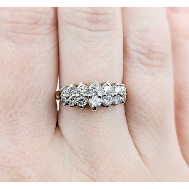 Ring 2 Row .75ctw Round Diamonds 14ky 8mm Sz5 3.10g 225040055