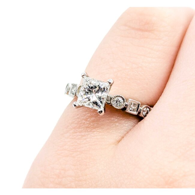 Ring Engagement .70ct Princess Cut Diamond 18kw Sz3.75 3.22g 225040143