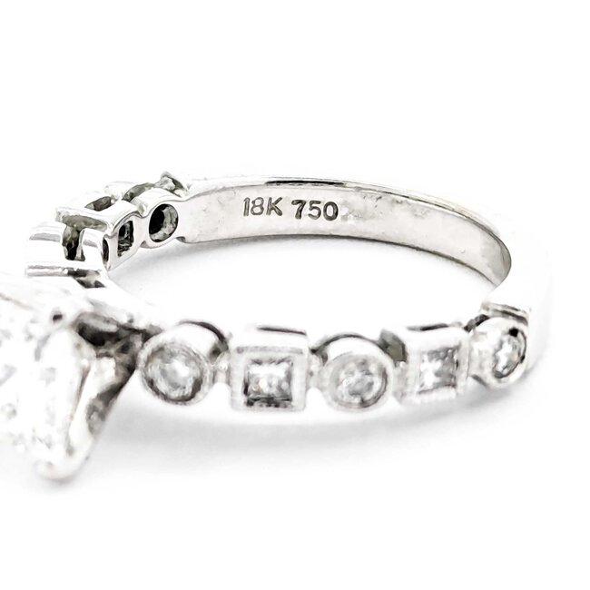 Ring Engagement .70ct Princess Cut Diamond 18kw Sz3.75 3.22g 225040143