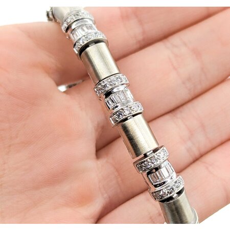 Bracelet Half Round Brushed 2.00ctw Round/Baguette Diamonds 14kw 8mm 7.25" 30.24g 225040112