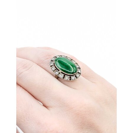 Ring .28ctw Single Cut Diamonds 16x11mm Jade 9kw 22x17mm 4.30g 225040129