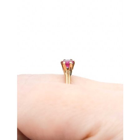 Ring Solitaire .41ct Ruby 14ky 2.1mm Sz8 2.1g 225040093
