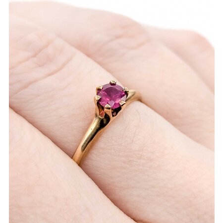 Ring Solitaire .41ct Ruby 14ky 2.1mm Sz8 2.1g 225040093