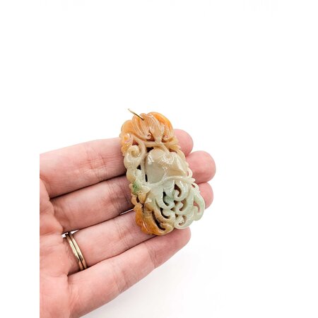 Pendant Carved Jade 14ky 55x29 18.36g 225040061