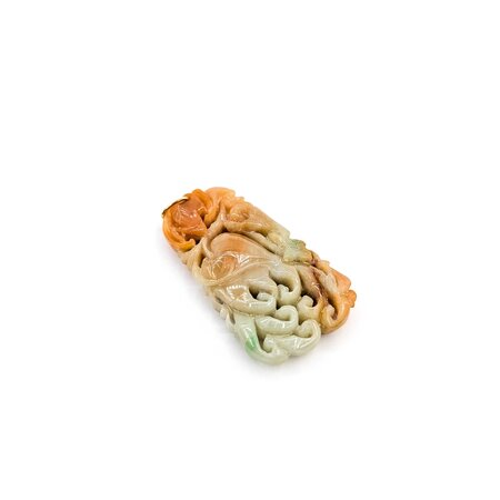 Pendant Carved Jade 14ky 55x29 18.36g 225040061