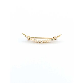 Brooch Crecent Moon Seed Pearls 14ky 33x8 1.66g 225040060