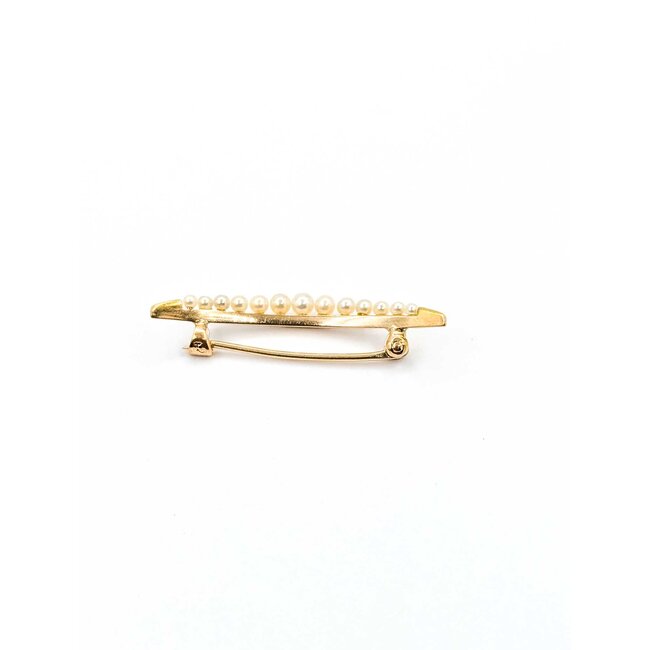 Brooch Crecent Moon Seed Pearls 14ky 33x8 1.66g 225040060