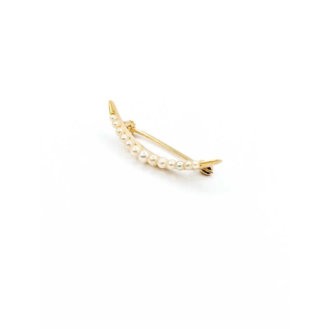 Brooch Crecent Moon Seed Pearls 14ky 33x8 1.66g 225040060