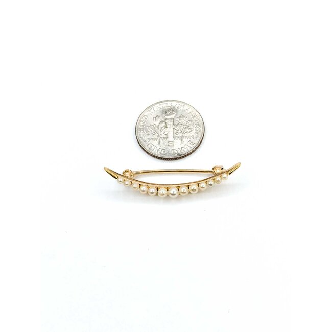 Brooch Crecent Moon Seed Pearls 14ky 33x8 1.66g 225040060