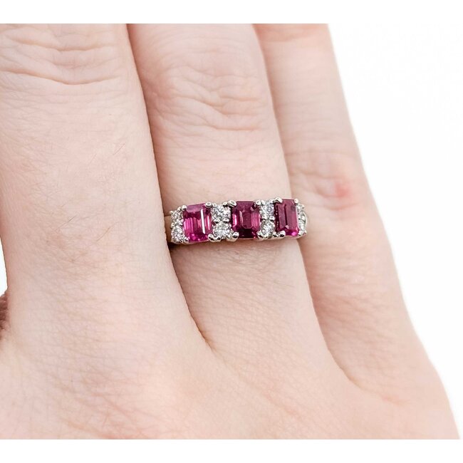 Ring 3-Stone .18ctw Round Diamonds 1.04ctw Ruby 900pt 4.6mm Sz7 5.4g 125040060