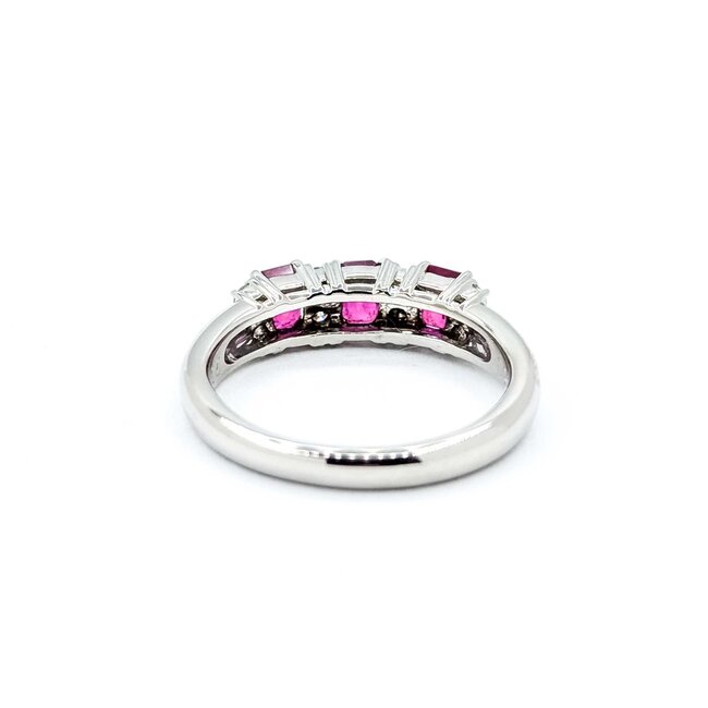 Ring 3-Stone .18ctw Round Diamonds 1.04ctw Ruby 900pt 4.6mm Sz7 5.4g 125040060
