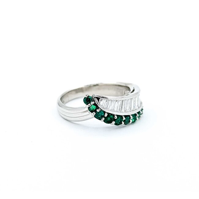 Ring Modern, Channel Set .60ctw Baguette Diamonds .43ctw Emerald 900pt 6.8mm Sz4.75 5.59g 125040033